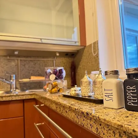 Lägenhet Gemuetliches & Modernes Inklusive Gratis Parkplatz