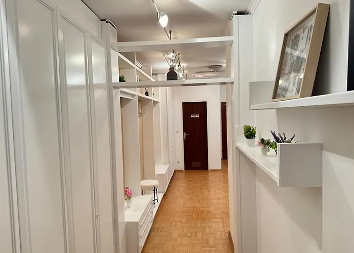 Gemuetliches & Modernes Inklusive Gratis Parkplatz *